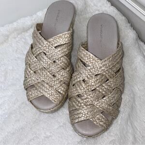 Chocolat Blu Light Beige Rattan Espadrille Wedge Sandal Heel Size 7